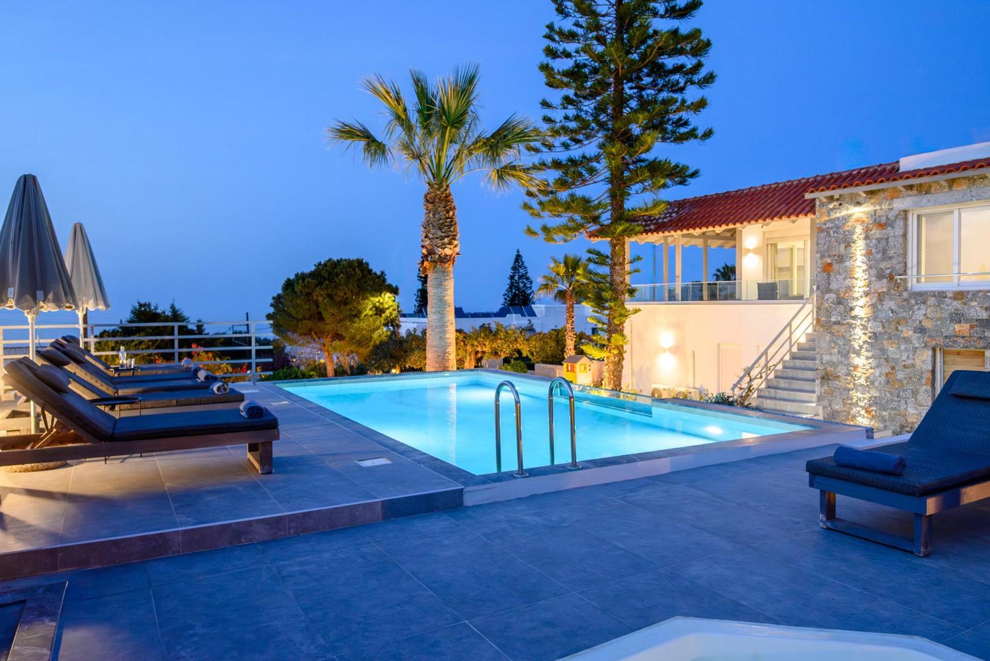 Queen'S Gem Luxury Villa - Heated Jacuzzi & Pool Hersonissos  Exteriér fotografie